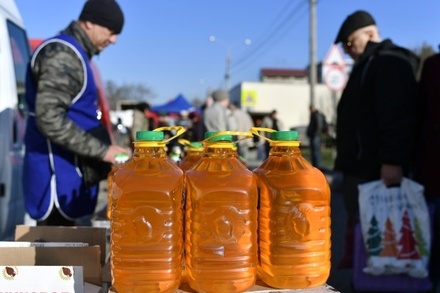 Губернатору Ульяновской области доложили о массовом отравлении маслом