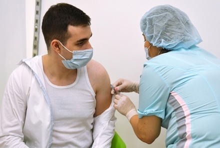 Эпидемиолог спрогнозировал снижение заболеваемости COVID-19 в Москве