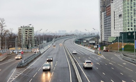 Собянин открыл движение по новому мосту через шлюз Канала им. Москвы