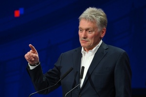 Песков: инициатива Путина о прекращении огня ко Дню Победы остаётся в силе