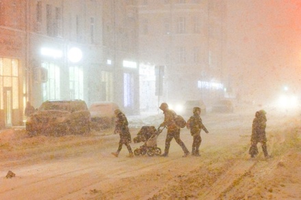 Московские автолюбители жалуются на плохую уборку дорог от снега