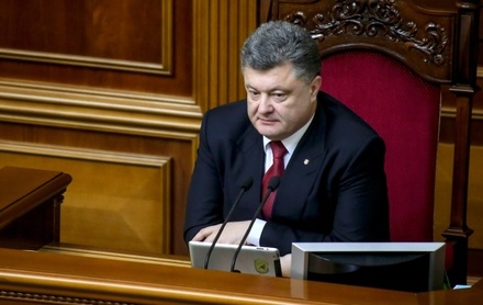 В администрации Порошенко объяснили, зачем закон о Януковиче отправлен в КС