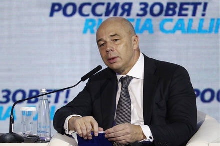 Силуанов заявил о независимости курса рубля от цен на нефть