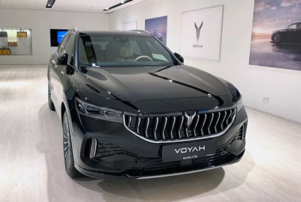 В России представлен китайский бренд электромобилей Voyah