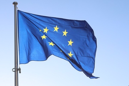 ЕС намерен выделить Киеву 3 млрд евро доходов от замороженных активов России
