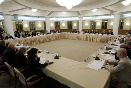 Комитет Госдумы одобрил штрафы за использование иностранных слов