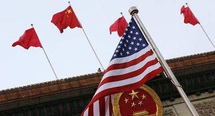 Нефть резко подорожала на фоне торговых переговоров между США и Китаем