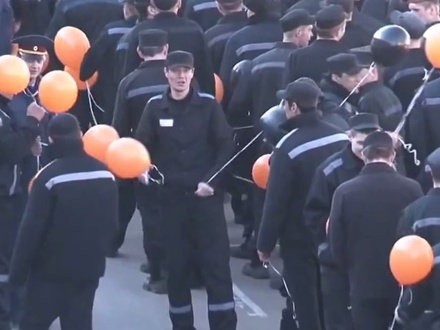 В СИЗО «Кресты» заключённые устроили флешмоб ко Дню Победы