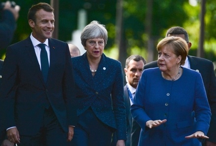 В Брюсселе отклонили инициативу Меркель об экстренном саммите ЕС по миграции