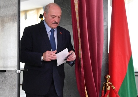 Лукашенко о ситуации в Белоруссии: «не скажу, что катастрофа, но проблем хватает»