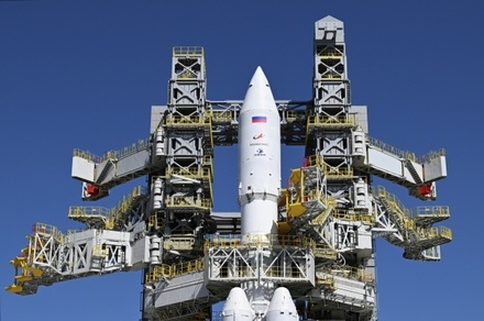 Космонавт Сураев назвал «нормальным явлением» отмену запуска ракеты «Ангара-А5»