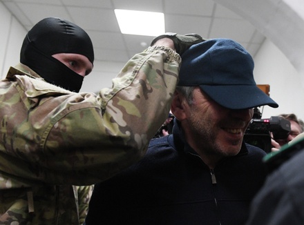 СКР предъявил новое обвинение бывшему врио премьера Дагестана