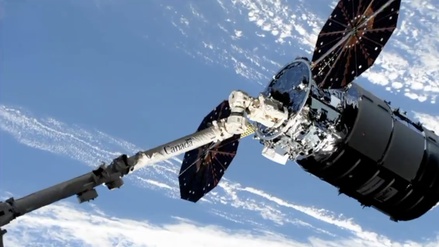 Грузовой космический корабль Cygnus успешно пристыковался к МКС