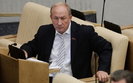 Депутат Рашкин не исключил политических мотивов убийства Вороненкова