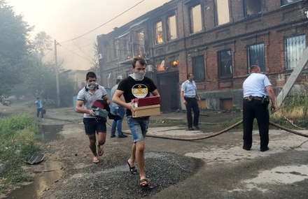 В результате пожара в Ростове-на-Дону пострадали 58 человек