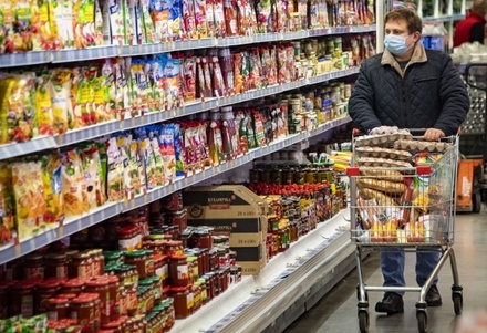 Производители продуктов в России начали уменьшать упаковку