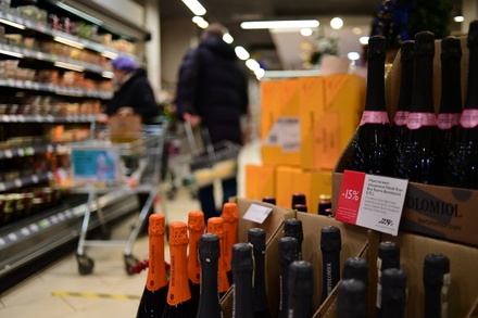 В России предложили ввести минимальную розничную цену любого алкоголя
