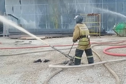 В МЧС сообщили о ликвидации пожара в мебельном цехе в Шатуре