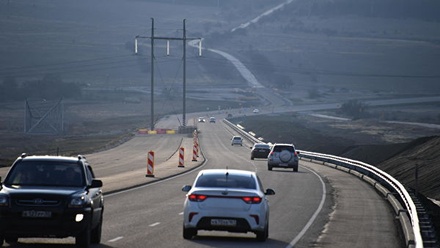 Вице-премьер Акимов предложил увеличить скорость на федеральных трассах до 110 км/ч