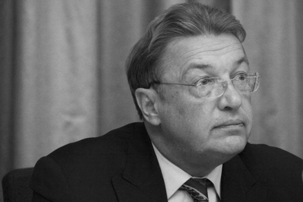 В Москве скончался пресс-секретарь Управделами президента РФ Виктор Хреков