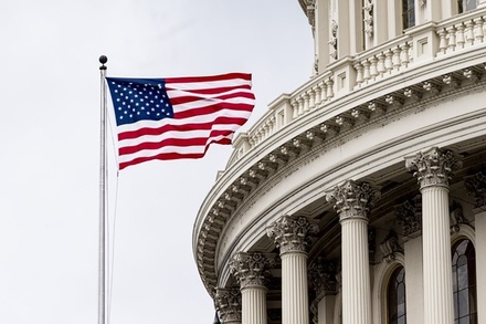 Палата представителей США одобрила пакет помощи Украине на $60,64 млрд