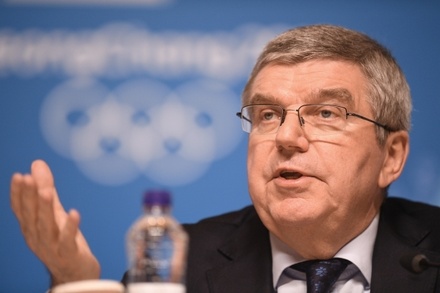 Глава МОК прокомментировал возможный перенос международных турниров из России