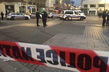 Организатор терактов в Париже мог покончить с собой во время спецоперации 