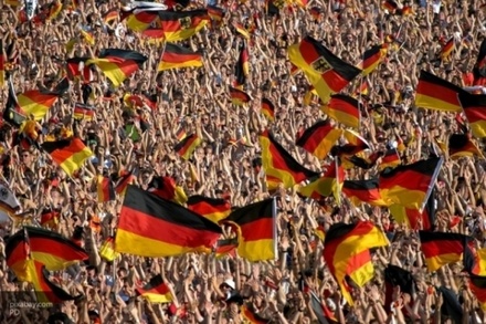 В Германии предложили сделать гимн гендерно нейтральным
