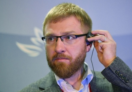 В аэропорту Вашингтона задержали российского журналиста и члена Общественной палаты