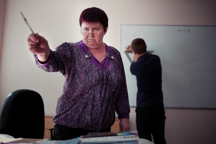 Первоклассница получила сотрясение мозга от удара учительницы в Петербурге