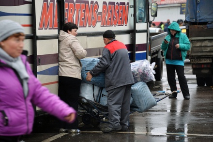 Жителей Таджикистана обязали въезжать в РФ только по загранпаспортам
