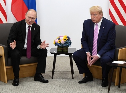 CNN: Дональд Трамп «не желает причинять Владимиру Путину боль»