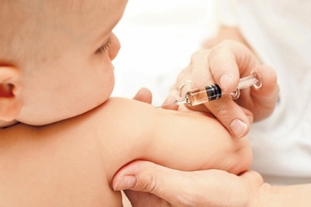 В Италии детям без прививок запретили посещать школы и детские сады