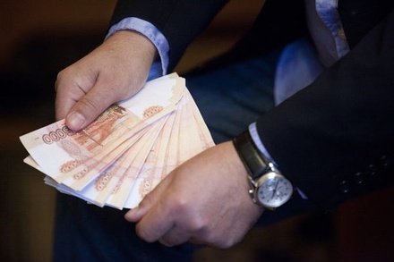 Верховный суд аннулировал указ губернатора Магаданской области о премиях чиновникам