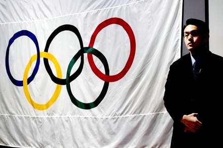 В МОК утверждают, что не запрещали Попову и Грязцову участвовать в Олимпиаде