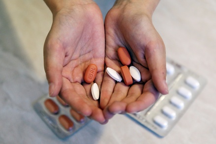 Во ФСИН опровергли дефицит препаратов для ВИЧ-инфицированных заключённых