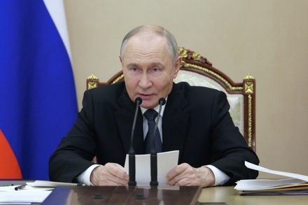 Владимир Путин дал новые поручения по развитию армии