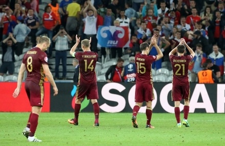 Россиян призвали записать ролик в поддержку сборной по футболу на Евро-2016  