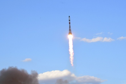 Роскосмос отправит двух туристов на МКС в 2021 году