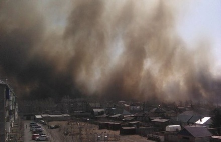 Жители хакасской Шира жалуются на отсутствие помощи в тушении пожара