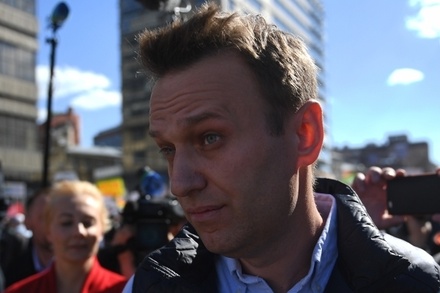 Организаторы митинга против реновации расстроены попыткой Навального выступить 