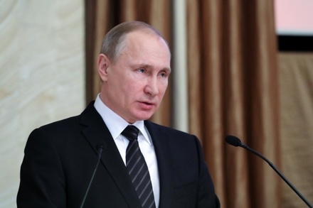 Путин поблагодарил военных за работу в Сирии и успехи в борьбе с терроризмом
