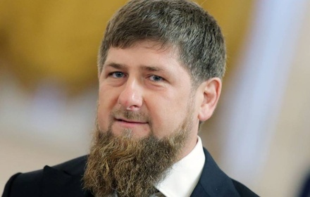 Кадыров отказался называть комендантским часом запрет на выход на улицу