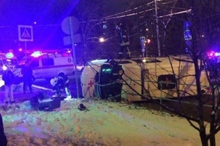 Шесть человек пострадали в ДТП с участием скорой помощи на востоке Москвы