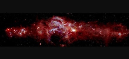 NASA показало подробный снимок центра нашей галактики