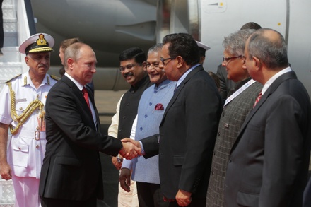 Путин прибыл в Гоа для участия в саммите БРИКС и проведения встреч