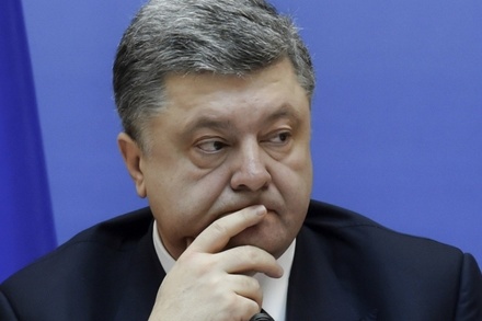 Пётр Порошенко внёс в Раду поправки в закон об особом статусе Донбасса