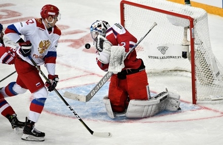 Сборная России по хоккею победила Чехию в заключительном матче Кубка Карьяла