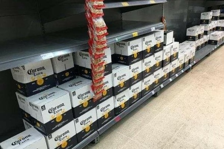 На фоне коронавируса в России выросли продажи пива марки Corona Extra
