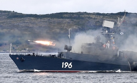 В Североморске прошёл военно-морской парад в честь Дня ВМФ